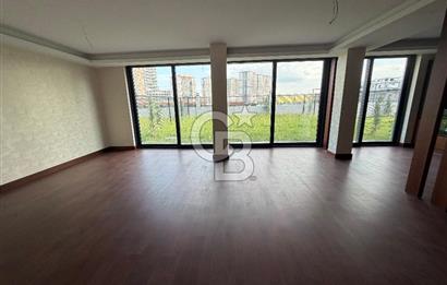 ALACAATLI KORU YAŞAMKENTTE 300M2 7+1 SIFIR KİRALIK VİLLA
