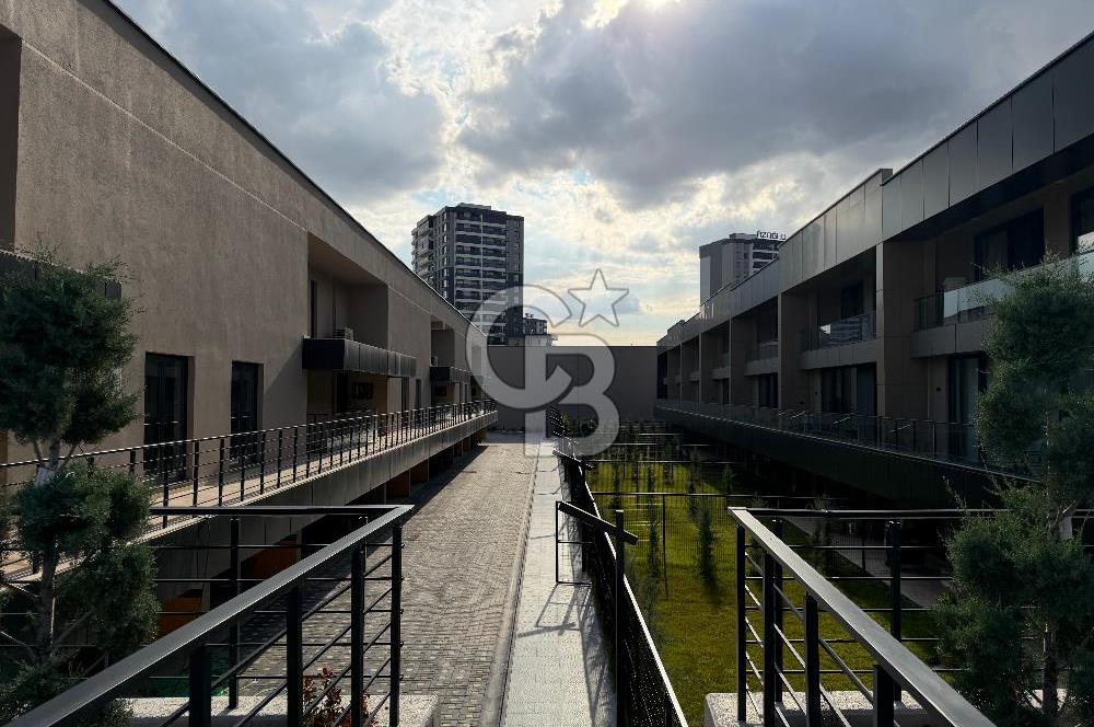 ALACAATLI KORU YAŞAMKENTTE 300M2 7+1 SIFIR KİRALIK VİLLA