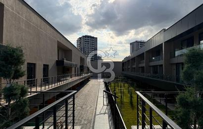 ALACAATLI KORU YAŞAMKENTTE 300M2 7+1 SIFIR KİRALIK VİLLA
