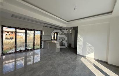 DİKİLİ SALİHLERALTI 5+1 TRİPLEKS SATILIK SIFIR VİLLA