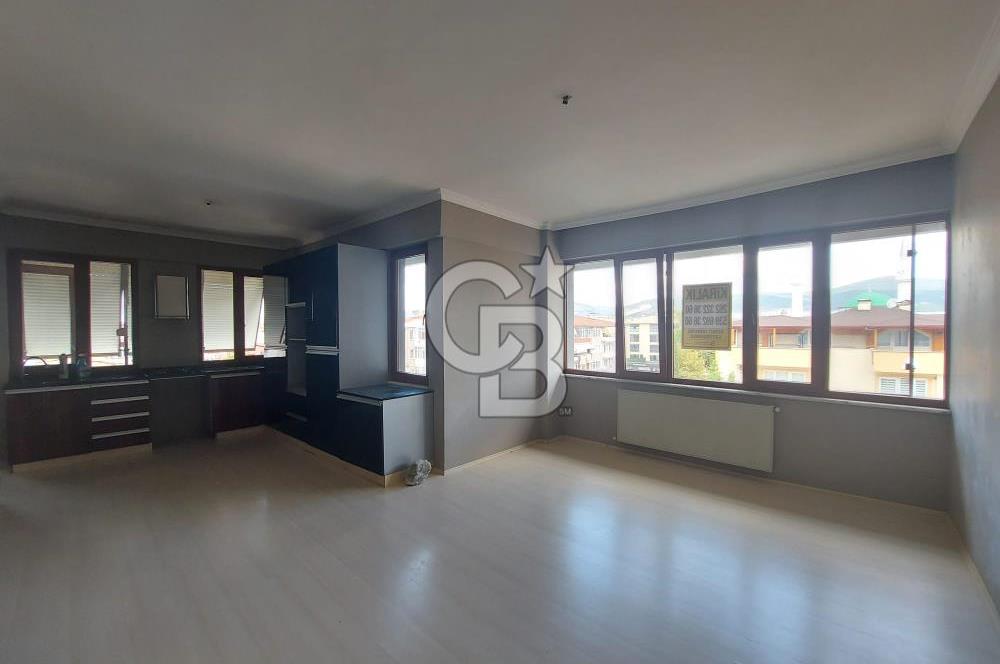 GÖLCÜK YAZLIK ILICA KARŞISINDA 2+1 ÇATI DUBLEKS SATILIK DAİRE