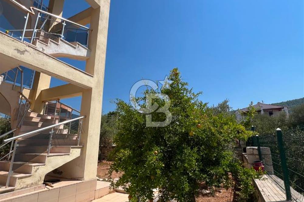 AKBÜKTE KESİNTİSİZ DENİZ MANZARALI 135 M² BAHÇELİ ÇATI DUBLEKSİ