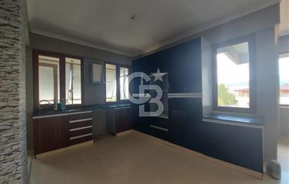 GÖLCÜK YAZLIK ILICA KARŞISINDA 2+1 ÇATI DUBLEKS SATILIK DAİRE
