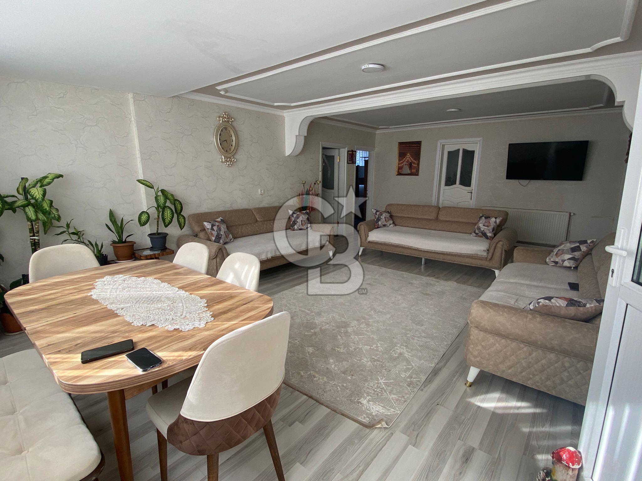 SANCAKTEPE MERVE MAHALLESİNDE 150 M² 5+1 DAİRE 48 M² HİSSELİ