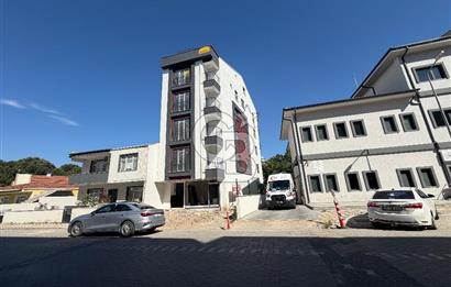 ÇANAKKALE EZiNE ADNAN MENDERES CAD. ÜZERİ SATILIK 2+1 DAİRE