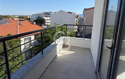 ÇANAKKALE EZiNE ADNAN MENDERES CAD. ÜZERİ SATILIK 2+1 DAİRE