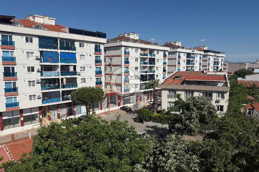 ÇANAKKALE EZiNE ADNAN MENDERES CAD. ÜZERİ SATILIK 2+1 DAİRE