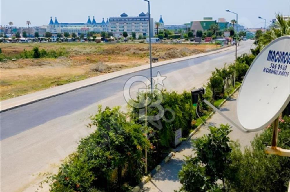ALANYA TÜRKLER KOCATEPE TATİL SİTESİ DENİZE YAKIN EŞYALI YAZLIK