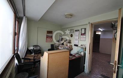 İzmir Konak’ta Satılık Büro Ofis 