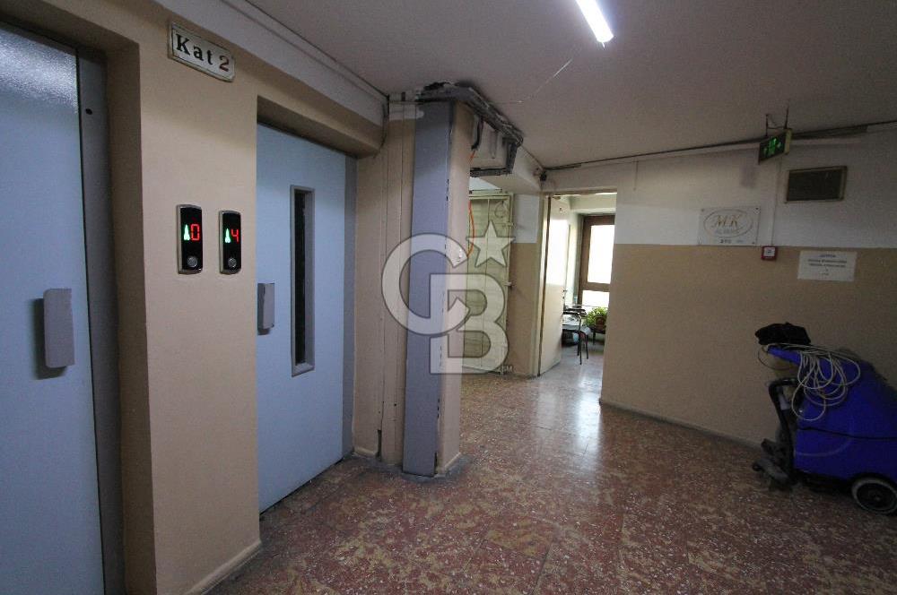 İzmir Konak’ta Satılık Büro Ofis 