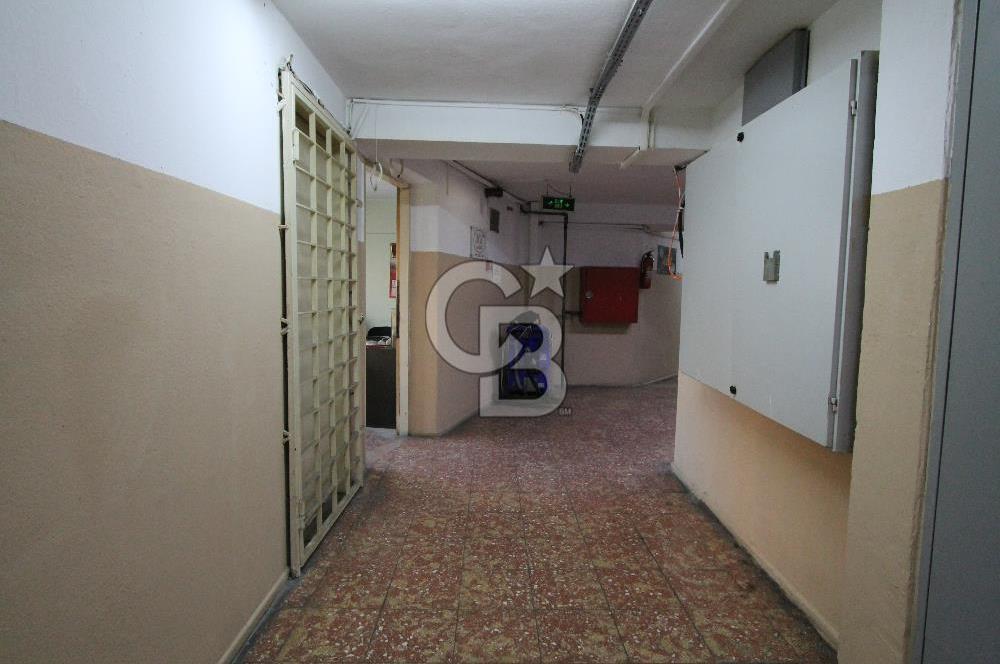İzmir Konak’ta Satılık Büro Ofis 