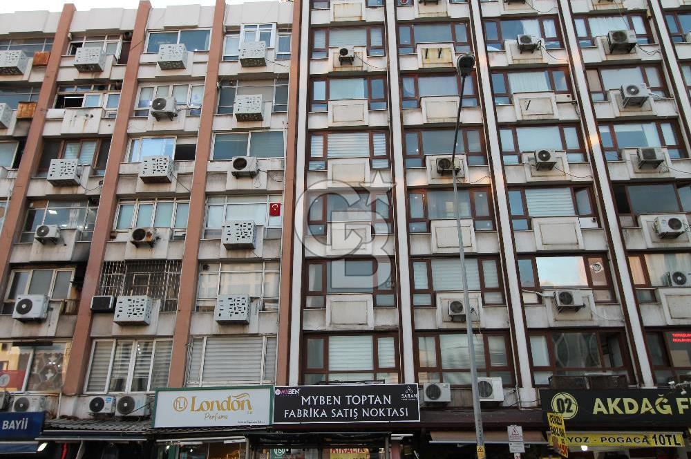 İzmir Konak’ta Satılık Büro Ofis 