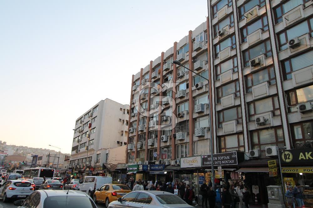 İzmir Konak’ta Satılık Büro Ofis 