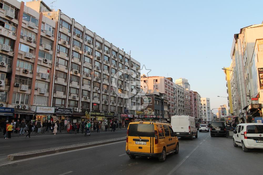 İzmir Konak’ta Satılık Büro Ofis 