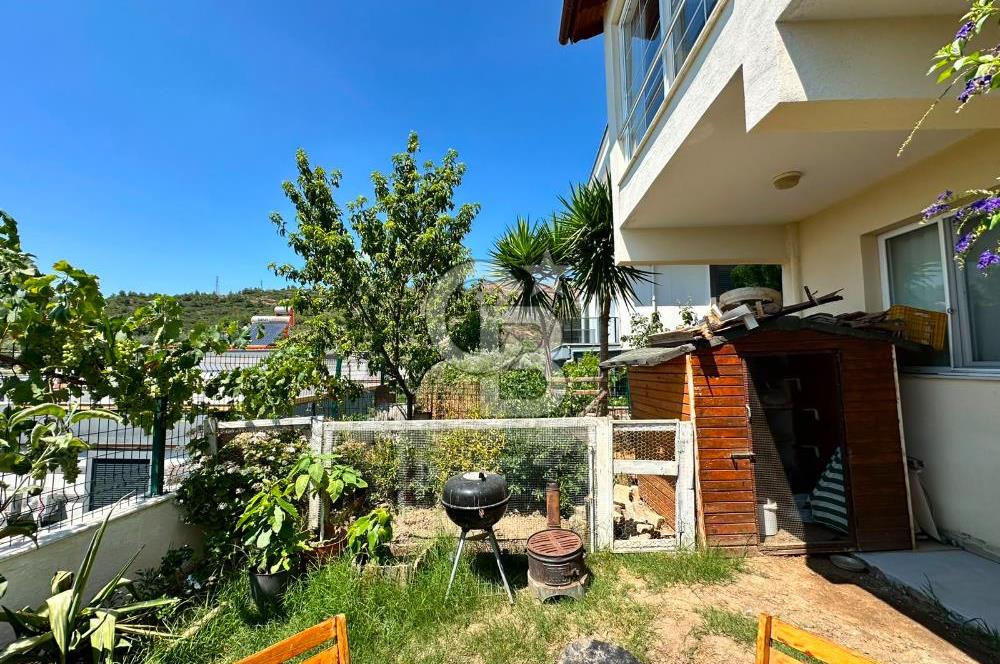 Seferihisar Mersinalanı'nda Deniz ve Doğa Manzaralı, Müstakil Ev