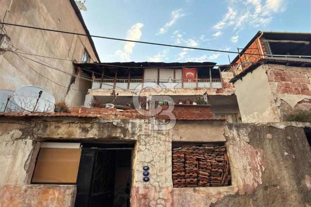 BAYRAKLI KOMPLE SATILIK EV VE ARSASI