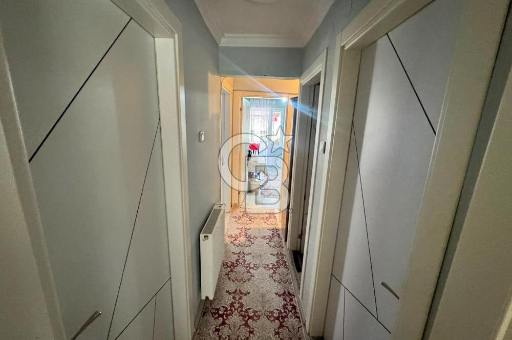 Çiğli  Tadilatlı Satılık 3+1 Daire