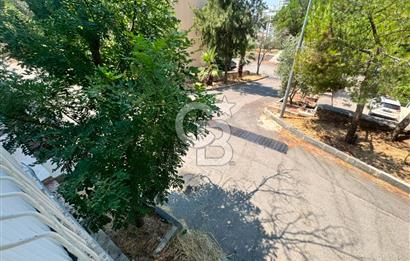 Çiğli  Tadilatlı Satılık 3+1 Daire