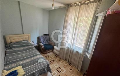 Çiğli  Tadilatlı Satılık 3+1 Daire