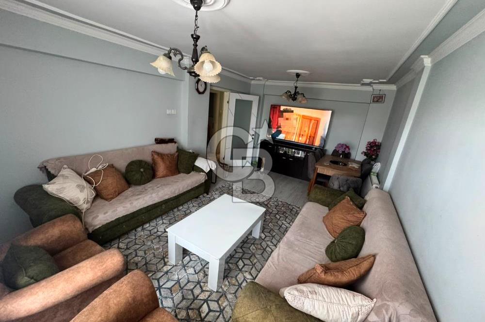 Çiğli  Tadilatlı Satılık 3+1 Daire