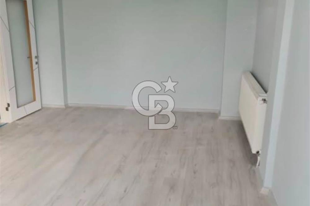Çiğli  Tadilatlı Satılık 3+1 Daire