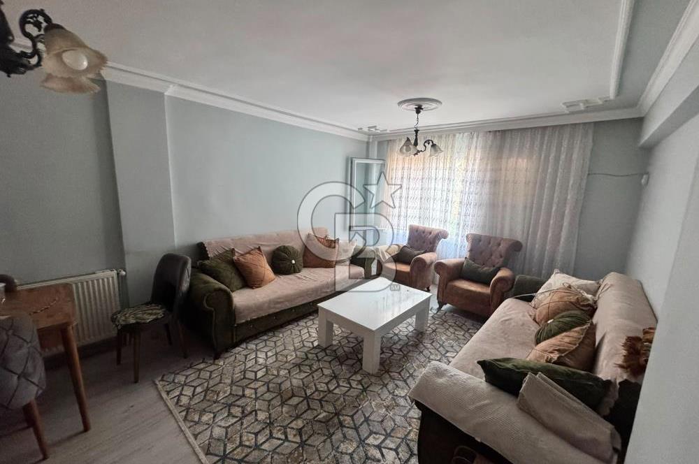 Çiğli  Tadilatlı Satılık 3+1 Daire