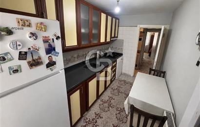 Çiğli  Tadilatlı Satılık 3+1 Daire