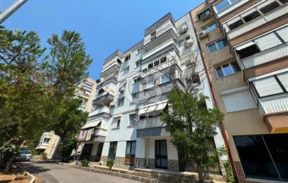 Çiğli  Tadilatlı Satılık 3+1 Daire