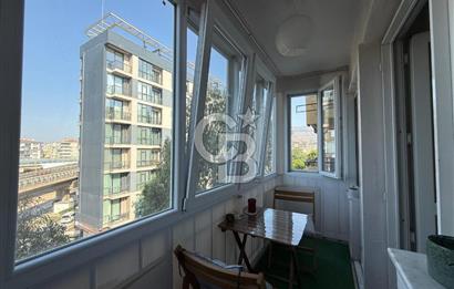 BORNOVA KÜÇÜKPARK YAKINI CADDE ÜZERİNDE SATILIK 3+1 DAİRE