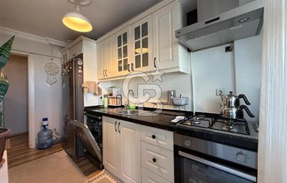 BORNOVA KÜÇÜKPARK YAKINI CADDE ÜZERİNDE SATILIK 3+1 DAİRE