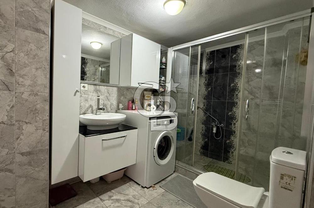 BORNOVA KÜÇÜKPARK YAKINI CADDE ÜZERİNDE SATILIK 3+1 DAİRE