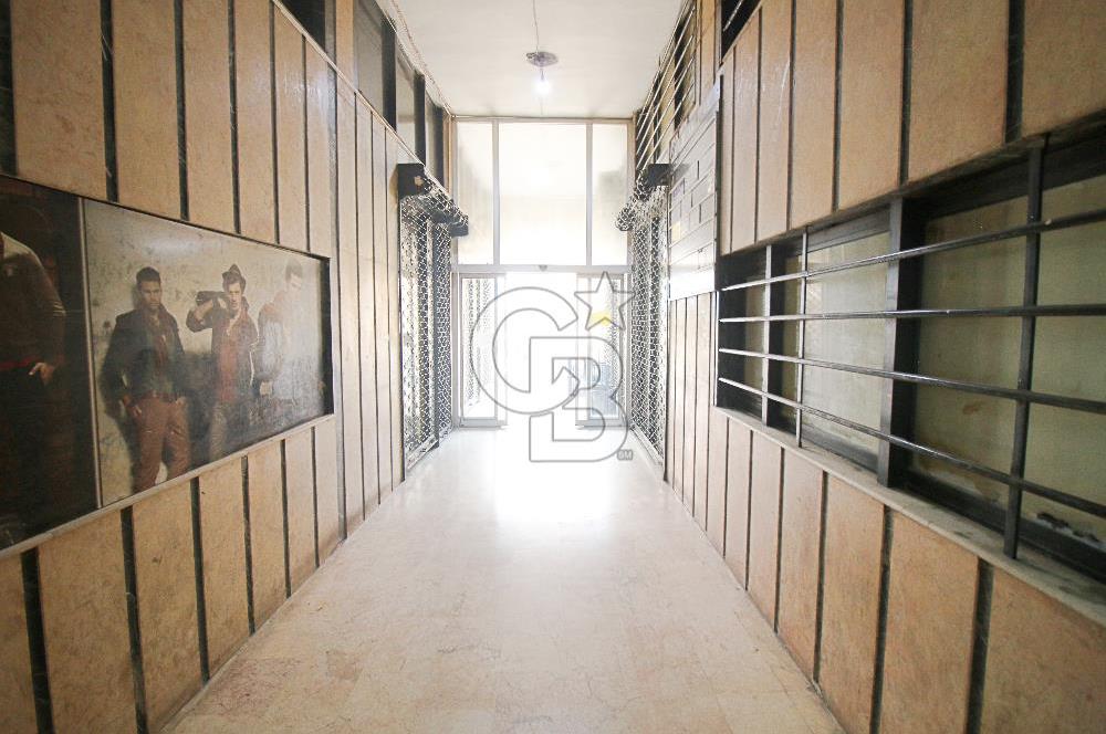 CB OPİA'DAN İSMETPAŞA CADDESİNDE SATILIK OFİS !