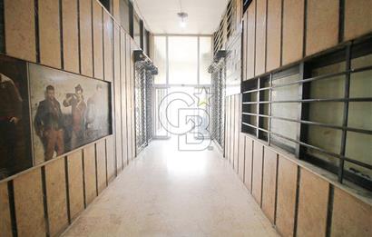 CB OPİA'DAN İSMETPAŞA CADDESİNDE SATILIK OFİS !