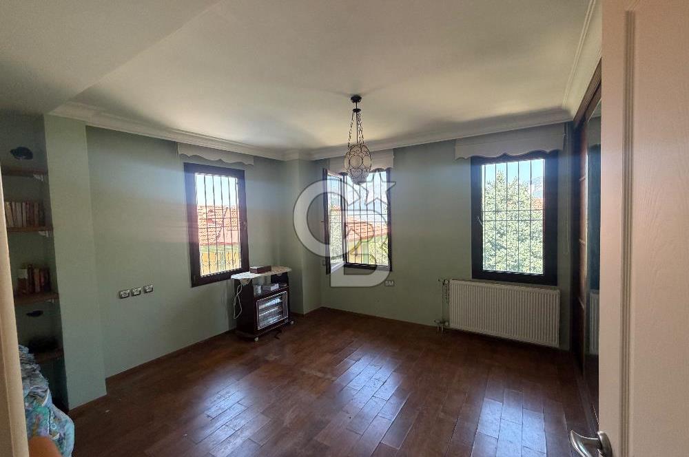 Cankurtaranda Doğayla içiçe Satılık Villa
