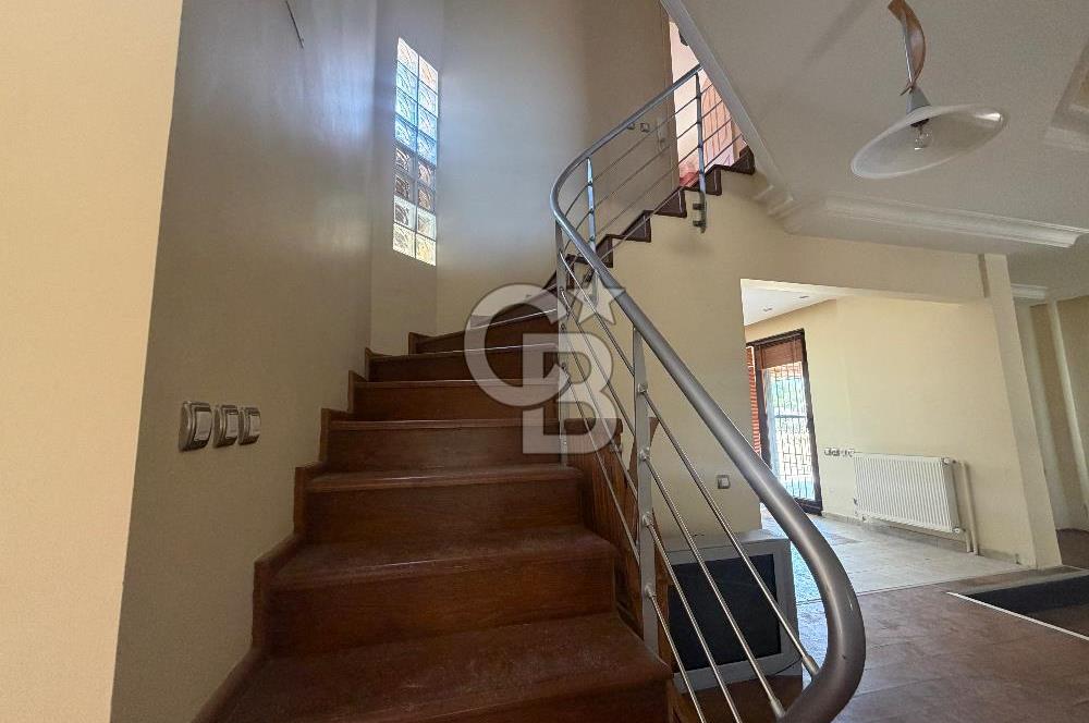 Cankurtaranda Doğayla içiçe Satılık Villa