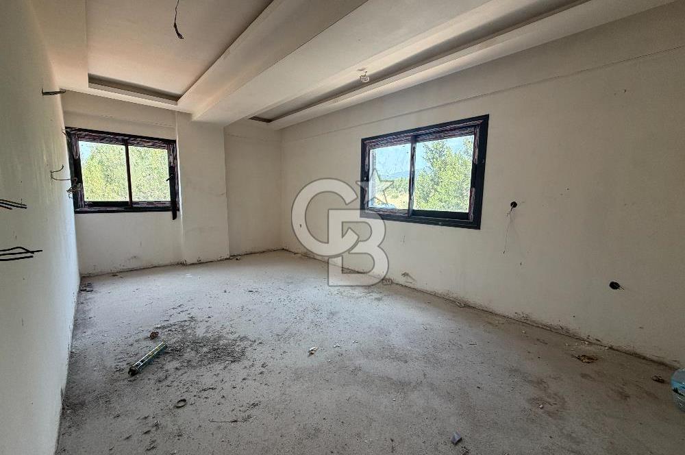 Kemalpaşa Sütçüler'de Site İçi, Geniş Bahçeli Sıfır Lüks Villa