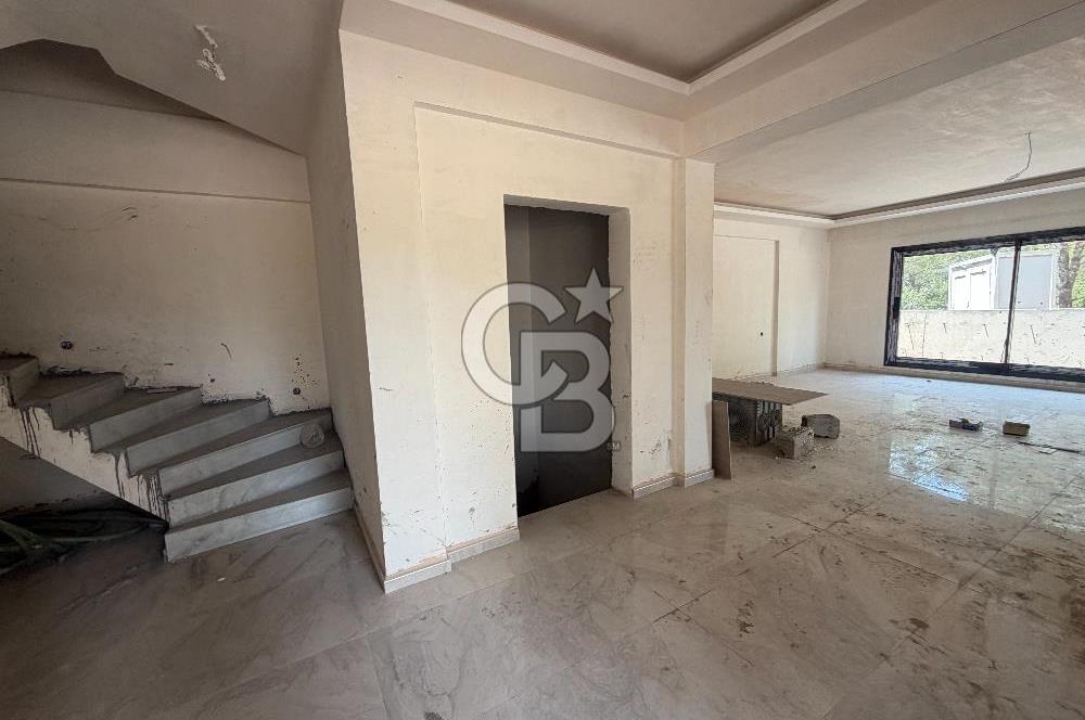 Kemalpaşa Sütçüler'de Site İçi, Geniş Bahçeli Sıfır Lüks Villa