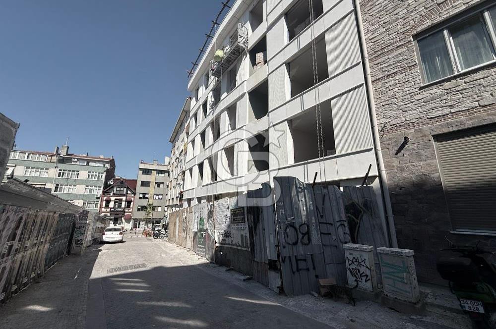 KADİKÖY OSMANAGA MAH SIFIR 3+1 KONUT ve İŞYERİNE UYGUN DAİRE