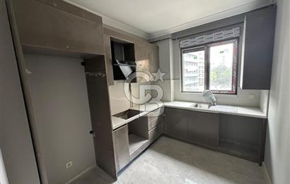 FENERBAHÇEDE 3+1 ÖNÜ AÇIK SAHİLE VE BAĞDAT CADDESİNE YAKIN DAİRE