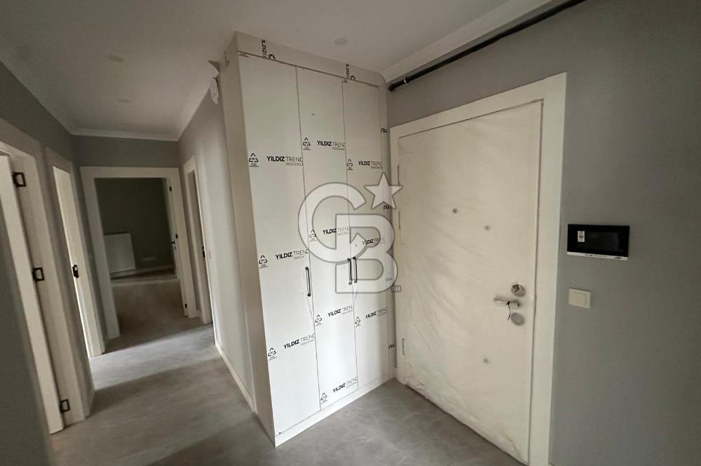 FENERBAHÇEDE 3+1 ÖNÜ AÇIK SAHİLE VE BAĞDAT CADDESİNE YAKIN DAİRE