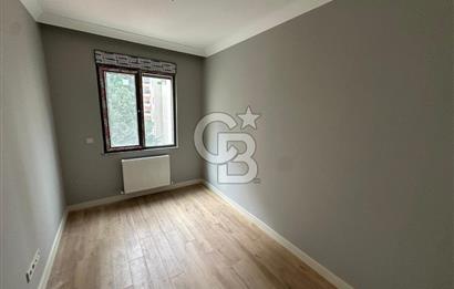 FENERBAHÇEDE 3+1 ÖNÜ AÇIK SAHİLE VE BAĞDAT CADDESİNE YAKIN DAİRE