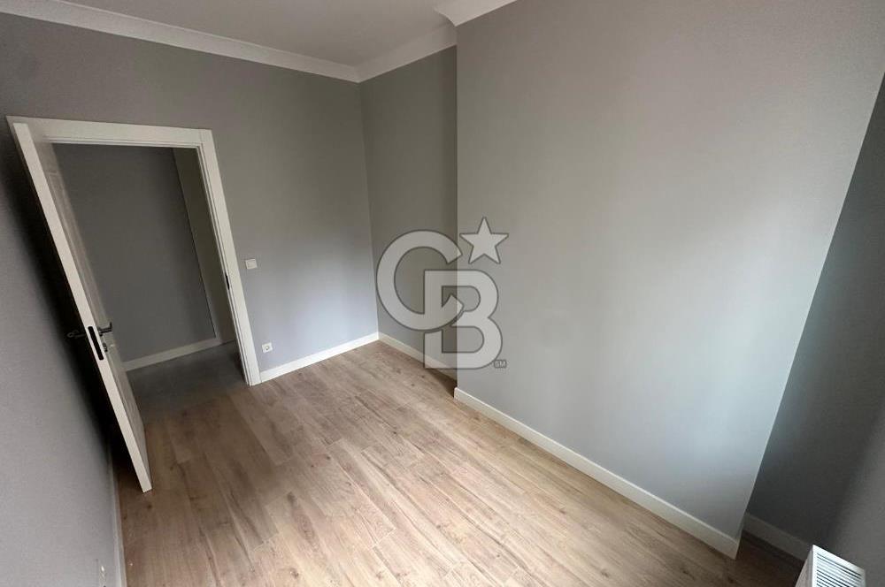 FENERBAHÇEDE 3+1 ÖNÜ AÇIK SAHİLE VE BAĞDAT CADDESİNE YAKIN DAİRE