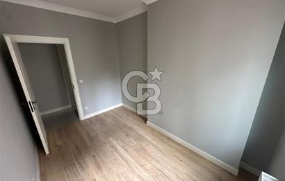 FENERBAHÇEDE 3+1 ÖNÜ AÇIK SAHİLE VE BAĞDAT CADDESİNE YAKIN DAİRE