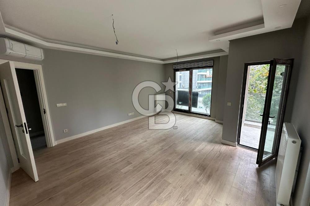 FENERBAHÇEDE 3+1 ÖNÜ AÇIK SAHİLE VE BAĞDAT CADDESİNE YAKIN DAİRE