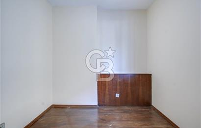 TEOKTAN | GÜL SOKAKTA OTOPARKLI 3+1 142 M² NET ARA KAT DAİRE