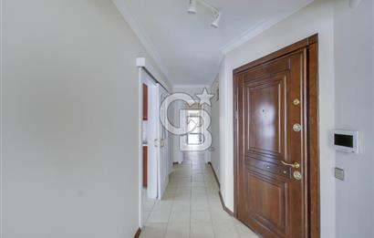 TEOKTAN | GÜL SOKAKTA OTOPARKLI 3+1 142 M² NET ARA KAT DAİRE