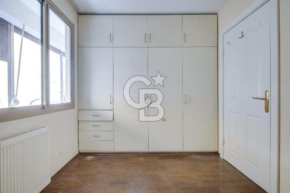 TEOKTAN | GÜL SOKAKTA OTOPARKLI 3+1 142 M² NET ARA KAT DAİRE