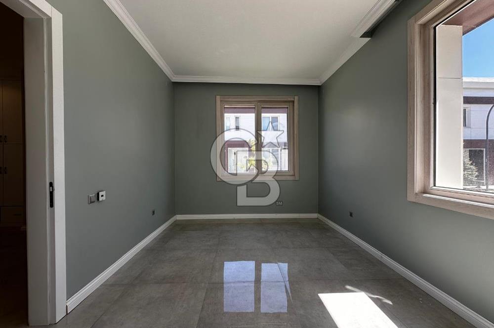 ALACAATLI KARDELENKÖY SİTESİNDE KİRALIK 6+2 LUX VILLA