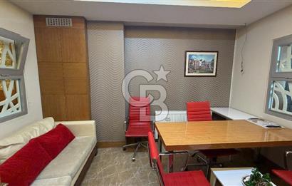 Çekmeköy Merkezde Çok Özel Dizayn 150 m2 Kiralık Eşyalı Ofis