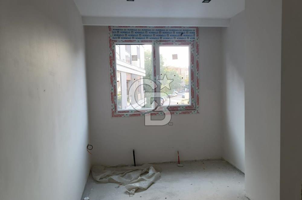 Bahçelievler Merkez'de Metroya Çok Yakın Yeni Binada Balkonlu 2+1 Satlık Daire 70 m2 